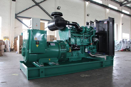 迎江320kw康明斯柴油发电车出租_COPY_COPY